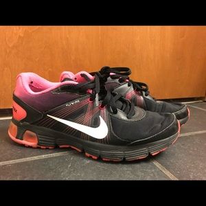 Gym shoes